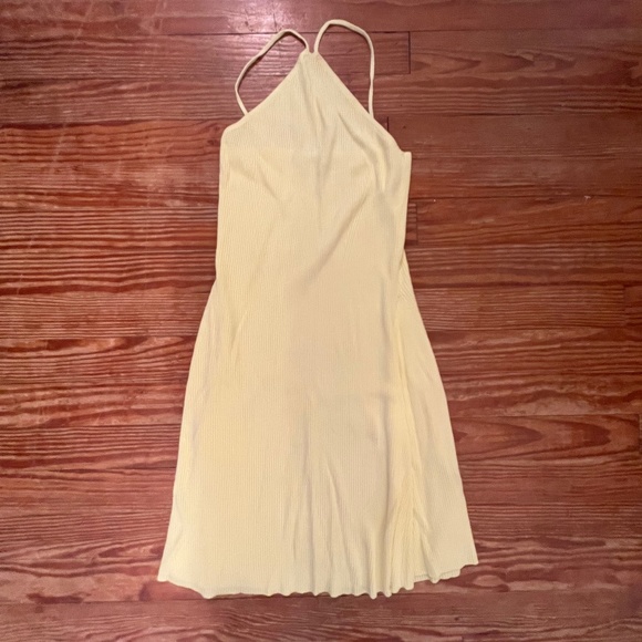 Dress - Picture 3 of 5